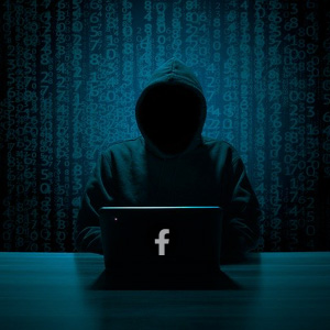 CyberStalking: le offese su Facebook sono atti persecutori